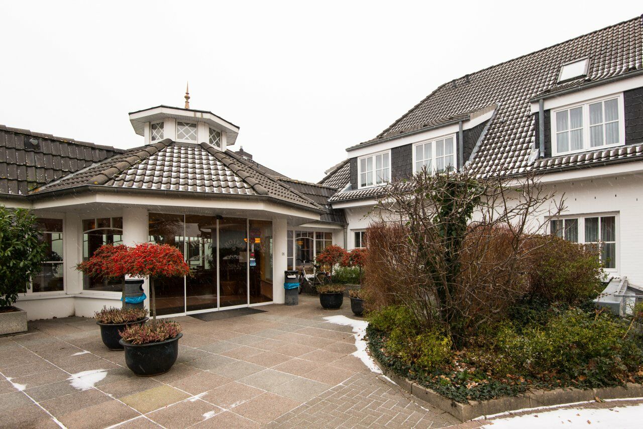 Ringhotel Kloevensteen Schenefeld  Exterior photo